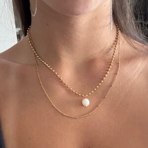 Elegant Gold and White Layered Necklace Set